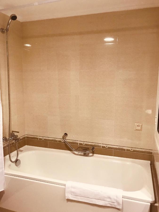 Luxury Downtown Apartment - Gondola Банско Экстерьер фото